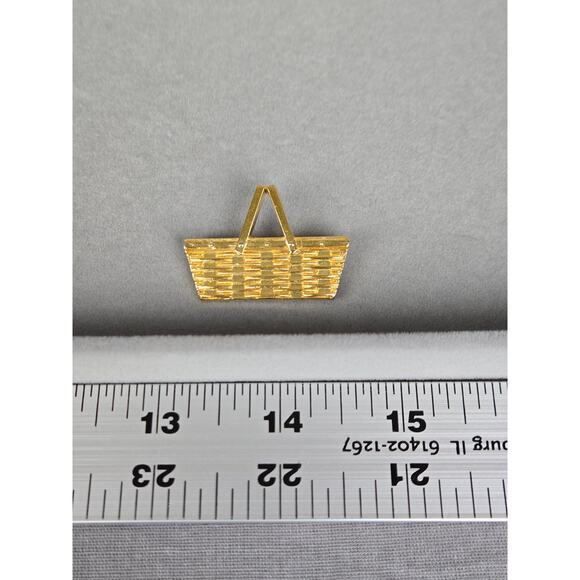 Longaberger Basket 5 Pin Bundle - Picture 4 of 11